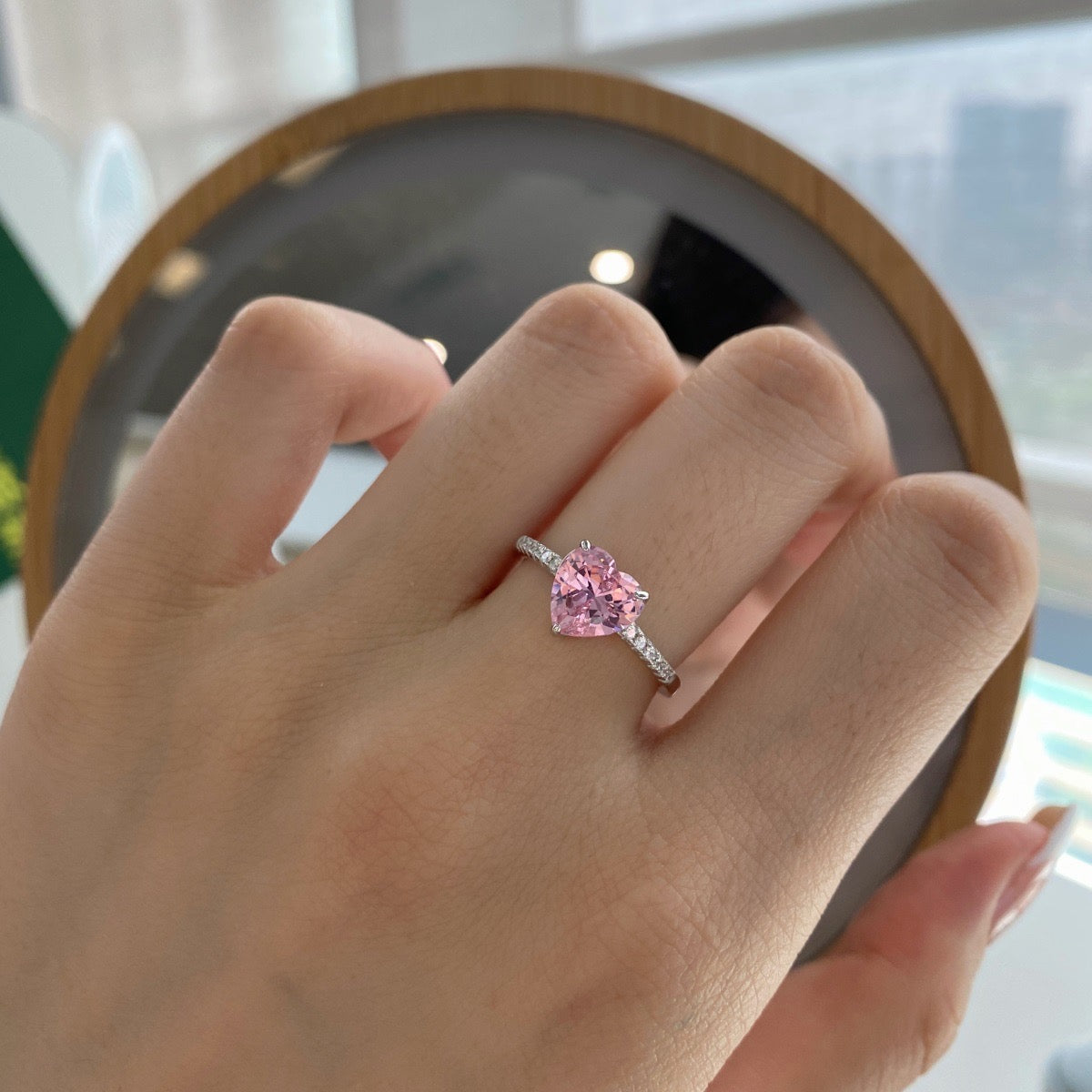 Anello cuore medio in zirconi rosa