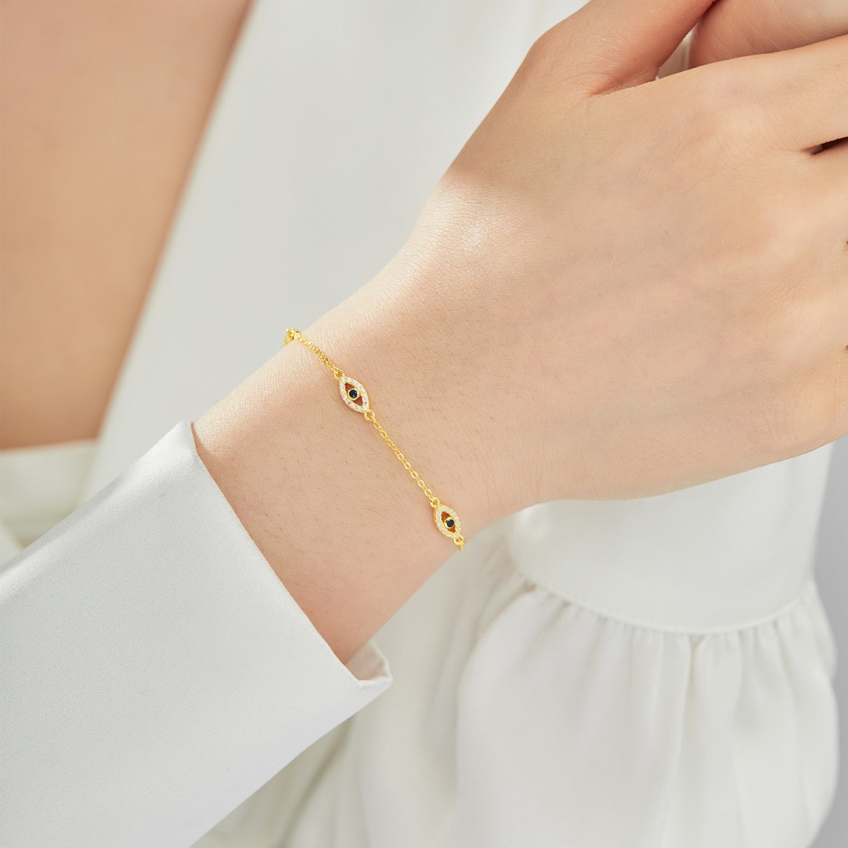 Bracciale con occhio portafortuna