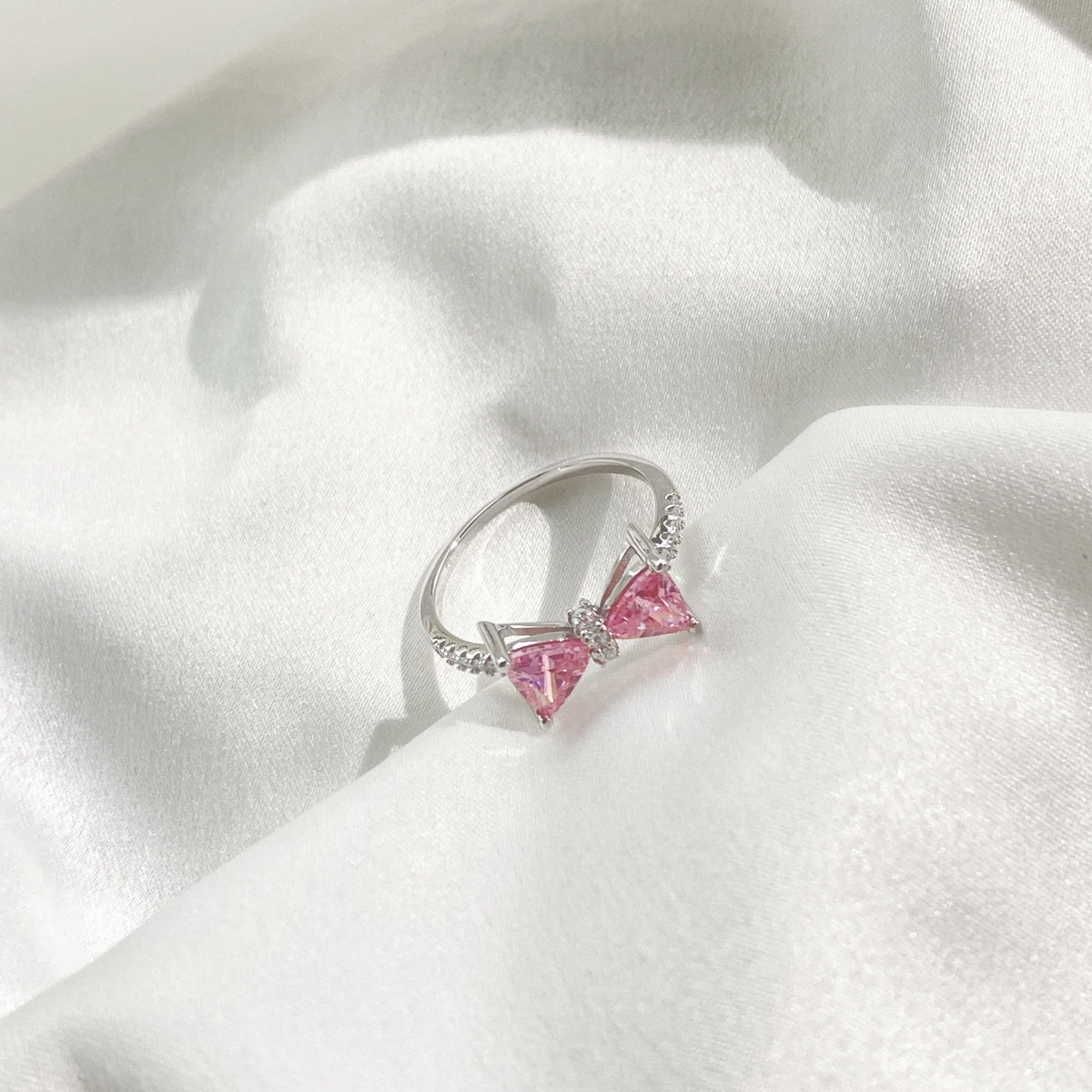 Anello fiocco