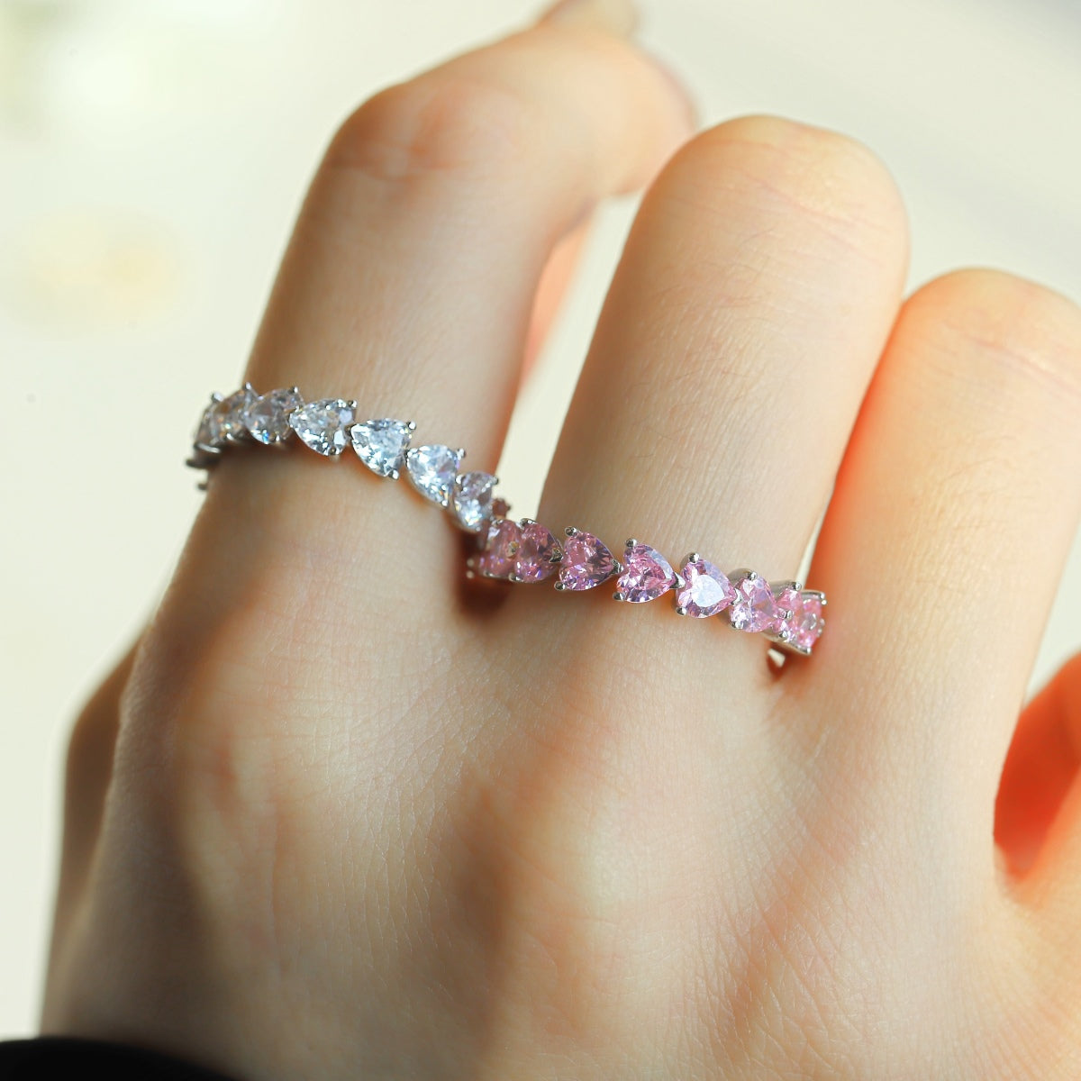 Anello cuori in zirconi