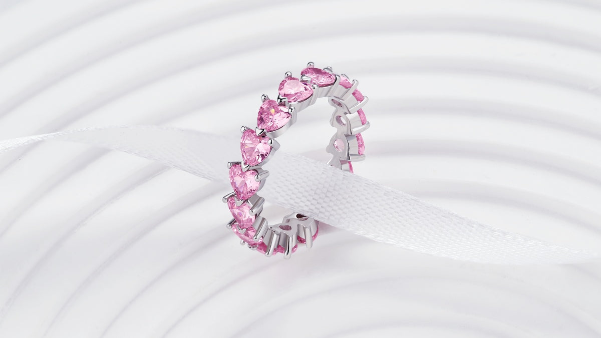 Anello cuori in zirconi