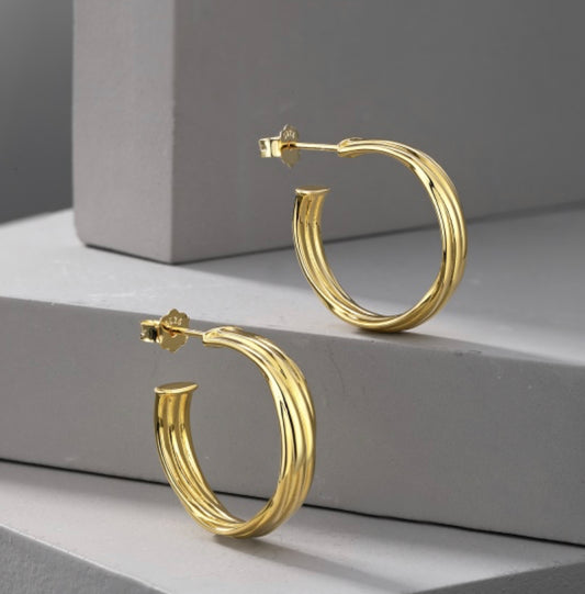 Hoop rigato placcato oro