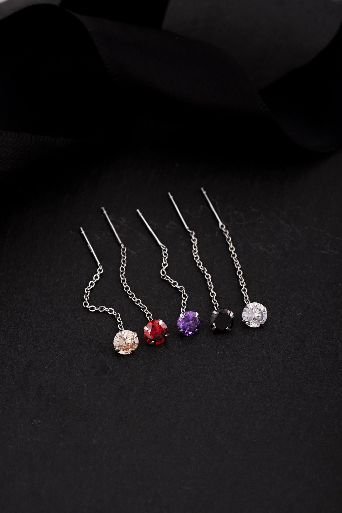 Saliscendi luce corti