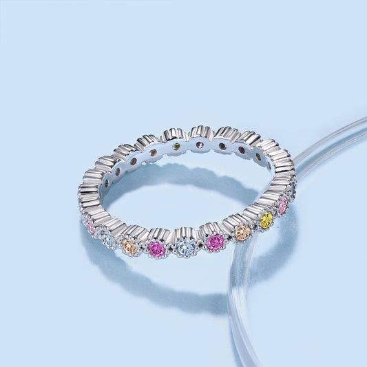 Anello con piccoli zirconi multicolore